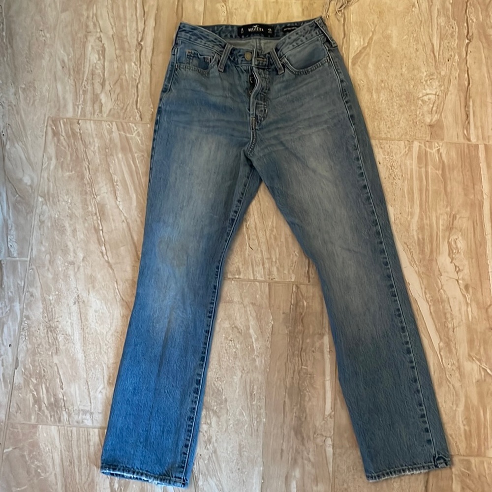 Hollister High Rise Vintage Straight Jeans